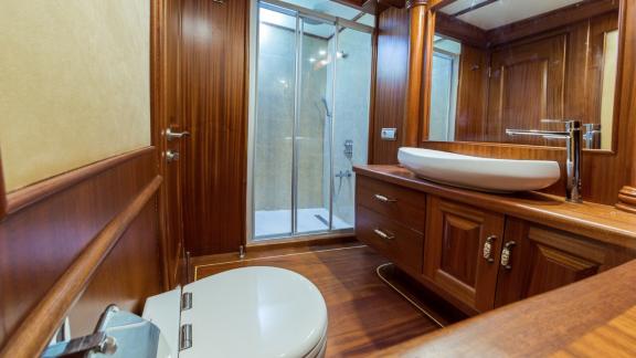 Stylish bathroom with shower and luxurious amenities on the Halcon Del Mar.